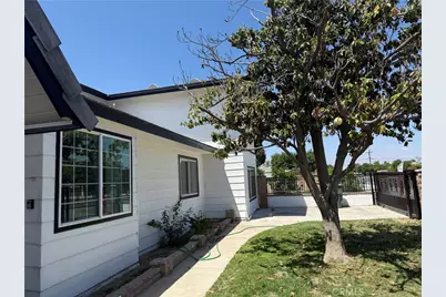 295 Sparks, Bakersfield, CA 93307 - Photo 19