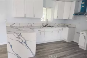 295 Sparks, Bakersfield, CA 93307 - Photo 7