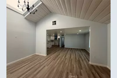 295 Sparks, Bakersfield, CA 93307 - Photo 35