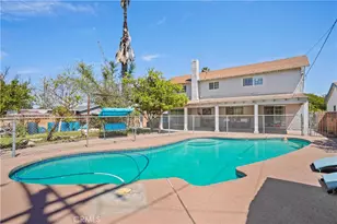 9021 Oneida Ave, Los Angeles, CA 91352 - Photo 15