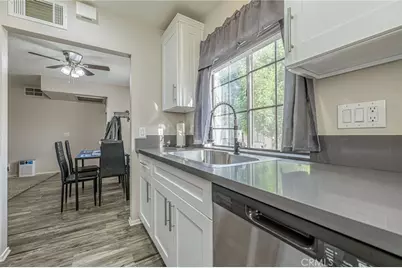 2554 Olive #82, Palmdale, CA 93550 - Photo 13