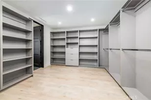 1001 Via Alta, Burbank, CA 91501 - Photo 17