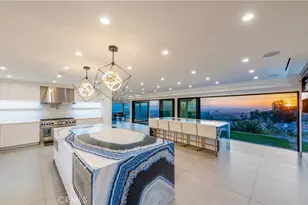 1001 Via Alta, Burbank, CA 91501 - Photo 11