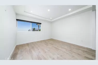 1001 Via Alta, Burbank, CA 91501 - Photo 27