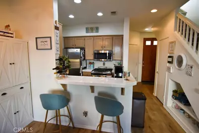 26504 Rock Creek, Valencia, CA 91354 - Photo 5