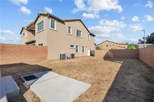 8327 N Mariposa Ct, Canoga Park, CA 91304 - Photo 47