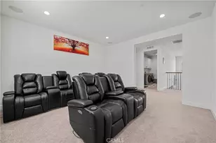 8327 N Mariposa Ct, Canoga Park, CA 91304 - Photo 5