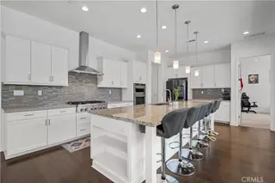 8327 N Mariposa Ct, Canoga Park, CA 91304 - Photo 33