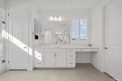 8327 N Mariposa Court, West Hills, CA 91304 - Photo 13