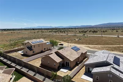 5645 W Avenue J15, Lancaster, CA 93536 - Photo 43