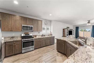 5645 W Avenue J15, Lancaster, CA 93536 - Photo 17