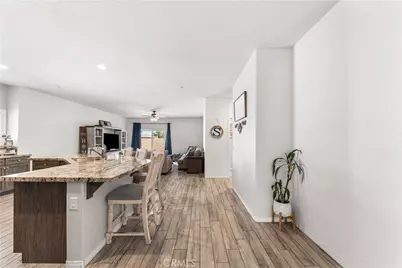 5645 W Avenue J15, Lancaster, CA 93536 - Photo 9