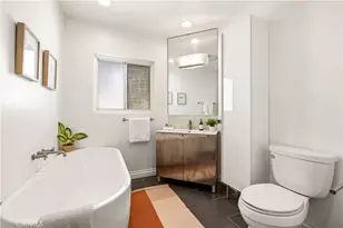 14238 Dickens, Sherman Oaks, CA 91423 - Photo 23