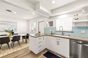 14238 Dickens, Sherman Oaks, CA 91423 - Photo 13
