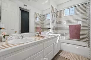 24813 Calle Cedro, Calabasas, CA 91302 - Photo 33