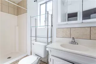 448 Fermoore, San Fernando, CA 91340 - Photo 35