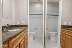 5585 E Pacific Coast Hwy, Long Beach, CA 90804 - Photo 15