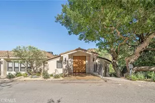 3636 Camino de la Cumbre, Sherman Oaks, CA 91423 - Photo 7