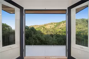 3636 Camino de la Cumbre, Sherman Oaks, CA 91423 - Photo 31