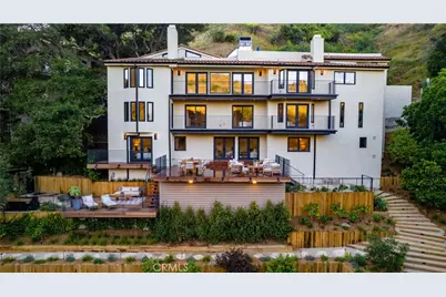 3636 Camino De La Cumbre, Sherman Oaks, CA 91423 - Photo 71