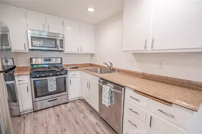 1342 E Hillcrest #17, Thousand Oaks, CA 91362 - Photo 9