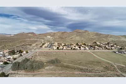 1 30th Street, Rosamond, CA 93560 - Photo 5