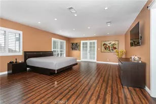 20925 Almazan Rd, Woodland Hills, CA 91364 - Photo 17