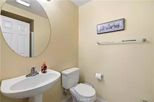 1549 Thomas Dr, Lancaster, CA 93535 - Photo 11