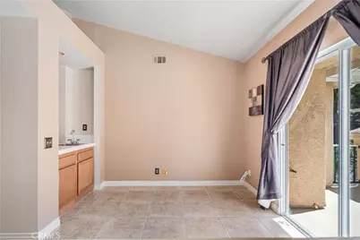 498 Shelburne #B, Simi Valley, CA 93065 - Photo 9