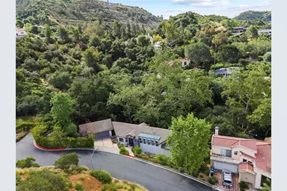 1864 Arvin Dr., Glendale, CA 91208 - Photo 5