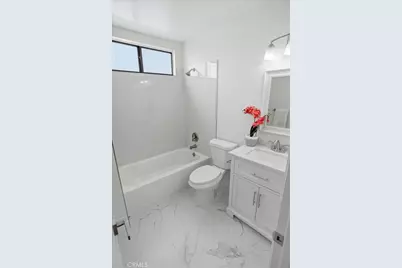 9605 Sepulveda Boulevard #5, North Hills, CA 91343 - Photo 13