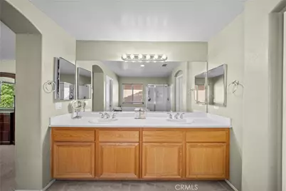 27637 Cordovan Drive, Canyon Country, CA 91351 - Photo 25