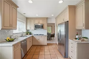 4820 Dunman, Woodland Hills, CA 91364 - Photo 17