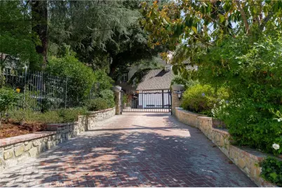 4650 Encino Avenue, Encino, CA 91316 - Photo 1