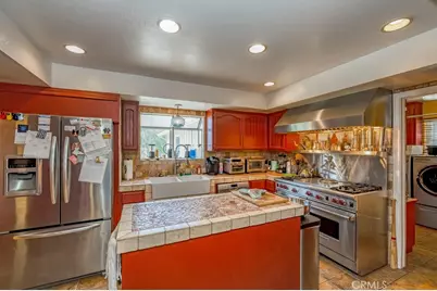 26615 Mountain Park Road, Canyon Country, CA 91387 - Photo 21