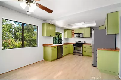 18739 Hatteras Street #55, Tarzana, CA 91356 - Photo 9