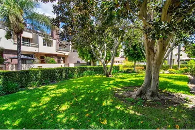 18739 Hatteras Street #55, Tarzana, CA 91356 - Photo 39