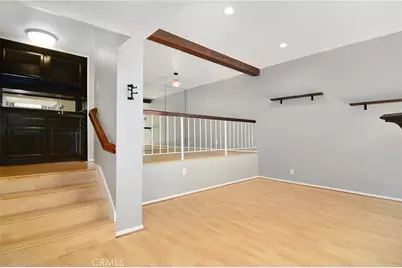 18739 Hatteras Street #55, Tarzana, CA 91356 - Photo 5