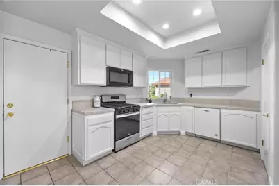 9803 Manhattan, Bakersfield, CA 93312 - Photo 9