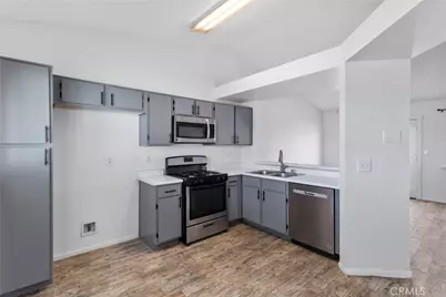 1049 Barrington, Rosamond, CA 93560 - Photo 9