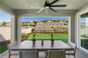 28445 Sunny Ridge Ter, Castaic, CA 91384 - Photo 47