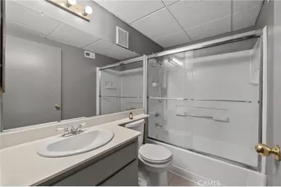 11150 Glenoaks Boulevard #74, Pacoima, CA 91331 - Photo 13