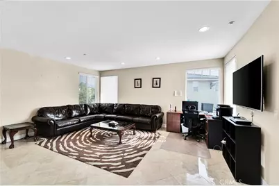 19726 Trammell, Chatsworth, CA 91311 - Photo 27