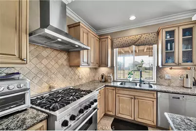 19726 Trammell, Chatsworth, CA 91311 - Photo 9