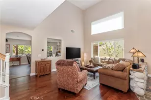 26548 Cardinal, Canyon Country, CA 91387 - Photo 3