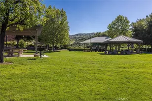 26548 Cardinal, Canyon Country, CA 91387 - Photo 37