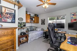 26548 Cardinal, Canyon Country, CA 91387 - Photo 19