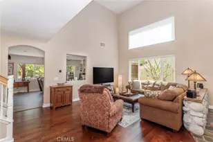 26548 Cardinal, Canyon Country, CA 91387 - Photo 3