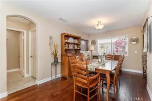 26548 Cardinal, Canyon Country, CA 91387 - Photo 5
