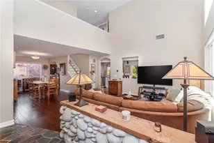 26548 Cardinal, Canyon Country, CA 91387 - Photo 3